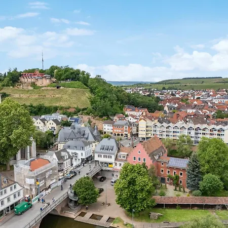 Διαμέρισμα Altstadt Am Wasser Mit Grossem Garten Bad Kreuznach