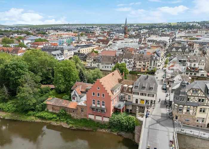 Altstadt Am Wasser Mit Grossem Garten Appartement
